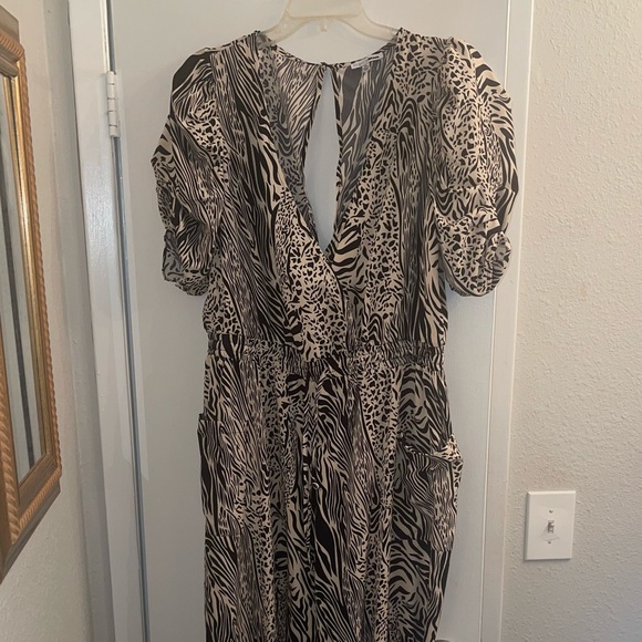 Animal print jumpsuit - Picture 1 of 4